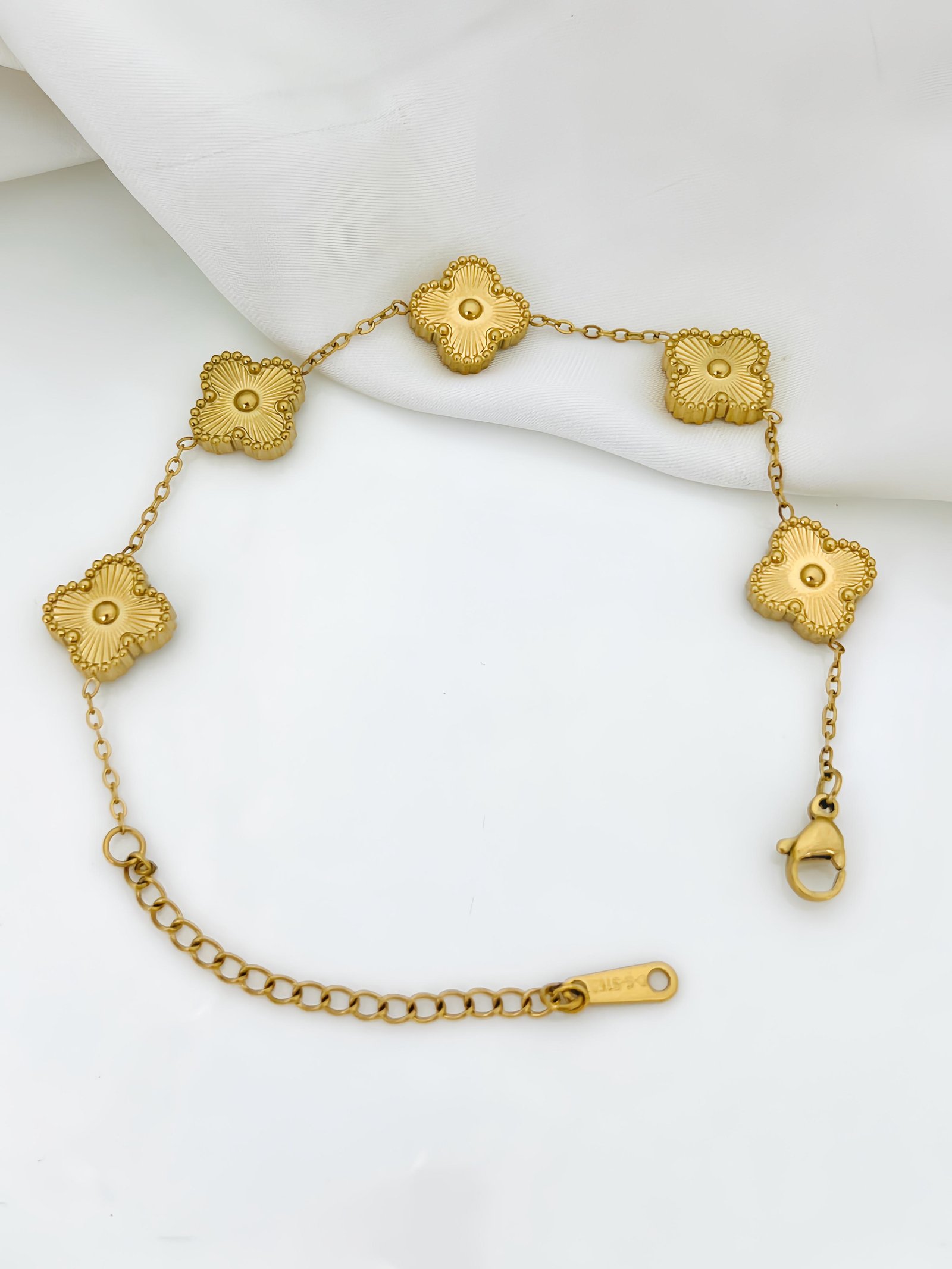 Lucky Clover 3-in-1 Jewelry Set - Gold Flower Necklace, Bracelet & Earrings | MS Jewelry
